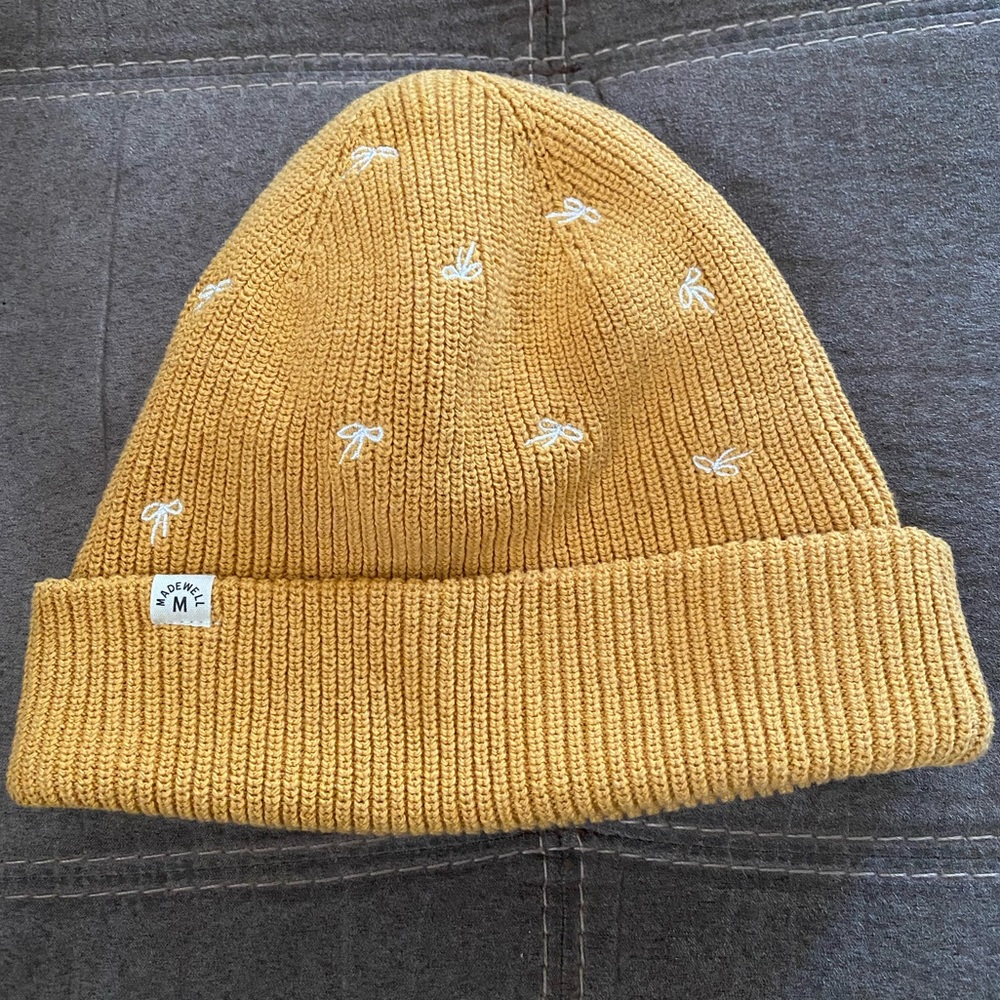 Madewell beanie like new
